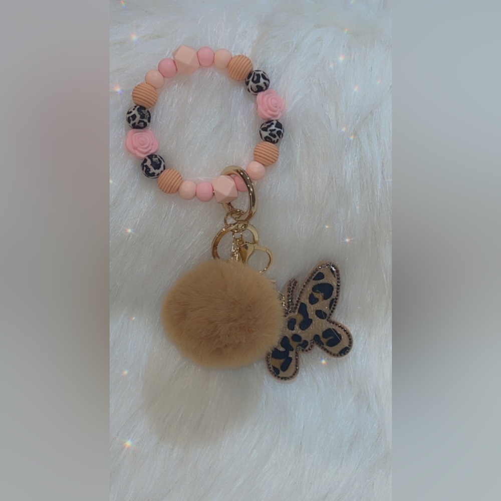 Boujee Beaded Wristlet Keychain - Picture 2 of 5